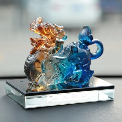 動物工藝品 從仿真動物到毛絨玩具的藝術魅力